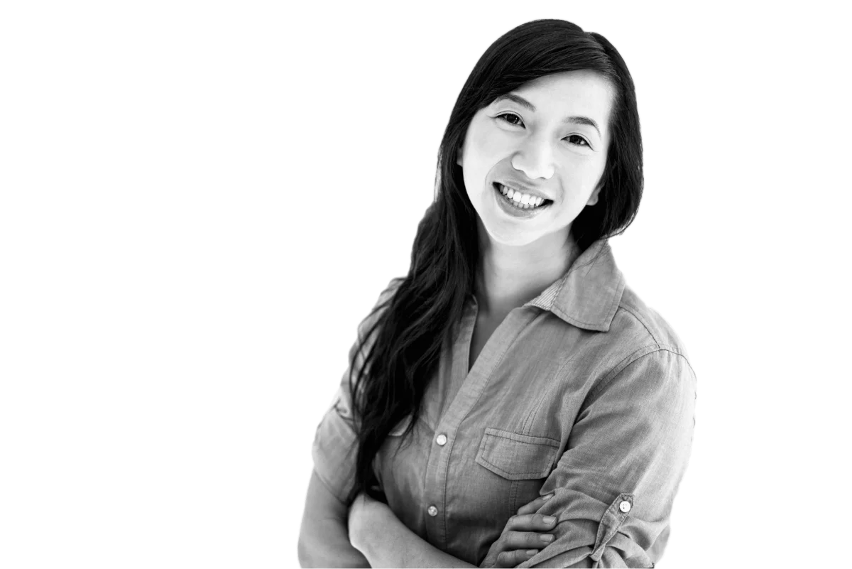 Black_and_White_Woman_with_gradient